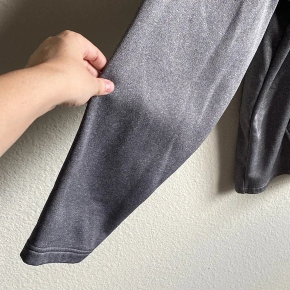 Under Armour Men's Charcoal Hoodie - Picture 4 of 9